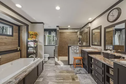 Bath - 553 Buckeye Lane Stella Mo 64867, Stella, MO 64867 photo 1 of 6