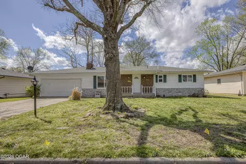 2814 Delaware Avenue Joplin Mo 64804 Ave, Joplin, MO 64804