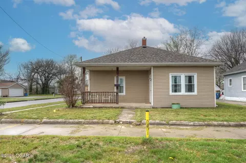 2028 S Porter Avenue Joplin Mo 64804 Ave, Joplin, MO 64804