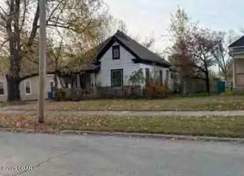 1636 W Atlantic Street Springfield Mo 65803 St, Springfield, MO 65803 photo 2