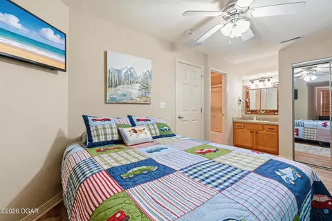 Bedroom - 101 Residence Lane Branson Mo 65616 Ln, Branson, MO 65616 photo 10 of 10