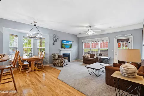 Living - 101 Residence Lane Branson Mo 65616 Ln, Branson, MO 65616 photo 1 of 4