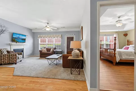 Living - 101 Residence Lane Branson Mo 65616 Ln, Branson, MO 65616 photo 4 of 4