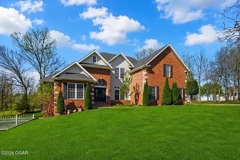 1911 Sherry Lea Drive Neosho Mo 64850 Dr, Neosho, MO 64850