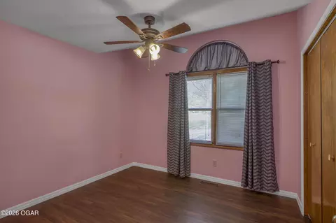 Bedroom - 3415 N Willow Road Joplin Mo 64801 Rd, Joplin, MO 64801 photo 4 of 8