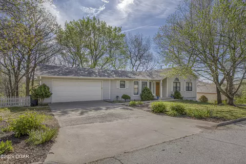 Exterior - 3415 N Willow Road Joplin Mo 64801 Rd, Joplin, MO 64801 photo 2 of 6