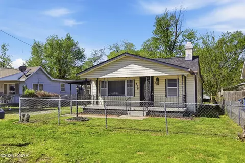 616 S Mckinley Avenue Joplin Mo 64801 Ave, Joplin, MO 64801