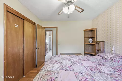 Bedroom - 577 Mcnatt Road Neosho Mo 64850, Neosho, MO 64850 photo 2 of 10