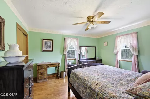 Bedroom - 577 Mcnatt Road Neosho Mo 64850, Neosho, MO 64850 photo 4 of 10