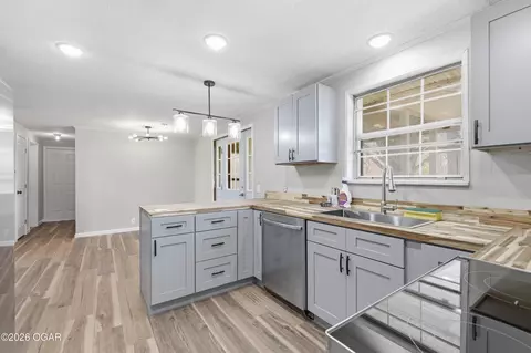 Kitchen - 7125 Route Cc Stella Mo 64867, Stella, MO 64867 photo 4 of 5