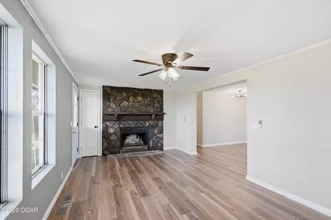 Living - 7125 Route Cc Stella Mo 64867, Stella, MO 64867 photo 2 of 4