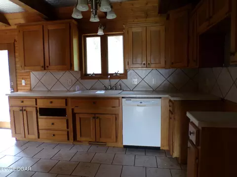 Kitchen - 3725 State Highway Bb Crane Mo 65633, Crane, MO 65633 photo 1 of 1
