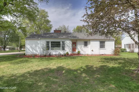 208 W 2nd Street Lamar Mo 64759 St, Lamar, MO 64759