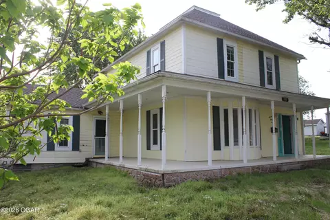 737 Prospect Street Webb City Mo 64870 St, Webb City, MO 64870