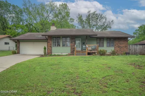 2701 S Mcconnell Avenue Joplin Mo 64804 Ave, Joplin, MO 64804