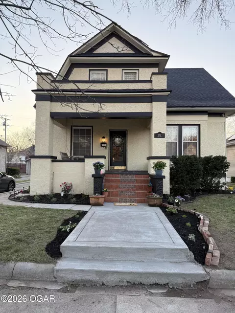 1712 Bird Avenue Joplin Mo 64804 Ave, Joplin, MO 64804