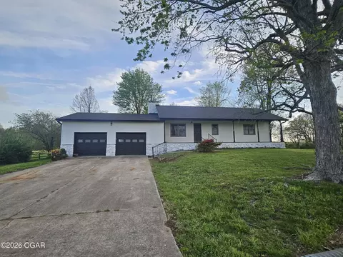 7647 Lawrence 2210 Monett Mo 65708, Monett, MO 65708