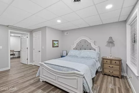 Bedroom - 4948 Deer Run Loop Carthage Mo 64836 Loop, Carthage, MO 64836 photo 8 of 10