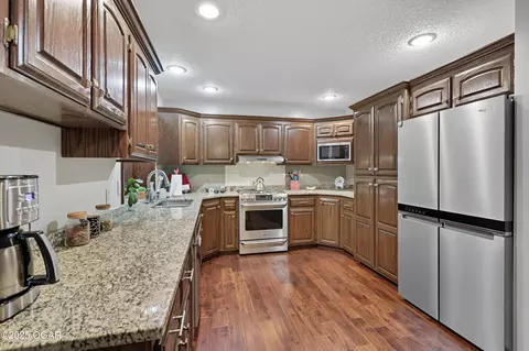 Kitchen - 4948 Deer Run Loop Carthage Mo 64836 Loop, Carthage, MO 64836 photo 2 of 4