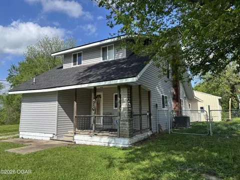 204 2nd Street Sarcoxie Mo 64862 St, Sarcoxie, MO 64862