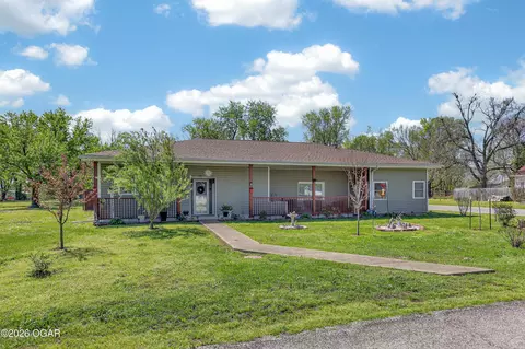 1102 E Sycamore Street Columbus Ks 66725 St, Columbus, KS 66725