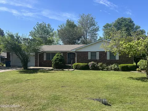 1903 Briarwood Lane Lamar Mo 64759 Ln, Lamar, MO 64759