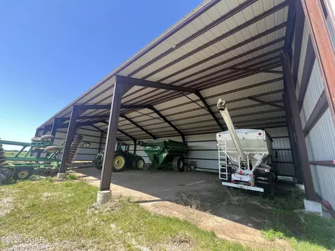 Other - 7433 Oak Road Carthage Mo 64836 Rd, Carthage, MO 64836 photo 3 of 6