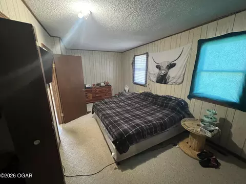 Bedroom - 7433 Oak Road Carthage Mo 64836 Rd, Carthage, MO 64836 photo 3 of 5