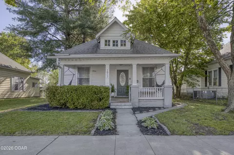 1917 S Sergeant Avenue Joplin Mo 64804 Ave, Joplin, MO 64804