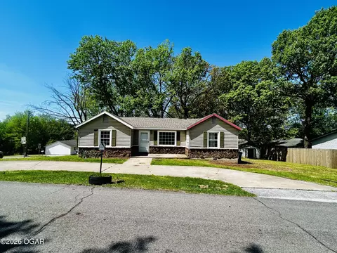 2002 Cash Street Neosho Mo 64850 St, Neosho, MO 64850