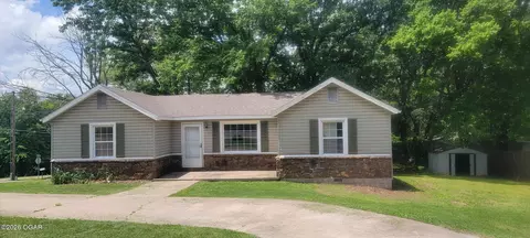 2002 Cash Street Neosho Mo 64850 St, Neosho, MO 64850