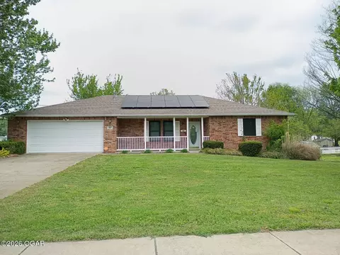 307 E Commercial Street Pierce City Mo 65723 St, Pierce City, MO 65723