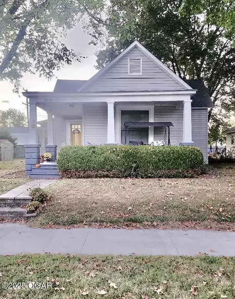 2026 Bird Avenue Joplin Mo 64804 Ave, Joplin, MO 64804