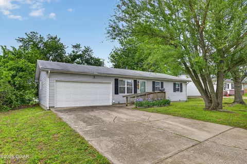 2515 Montana Place Joplin Mo 64804 Pl, Joplin, MO 64804