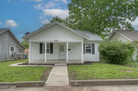 320 S Forest Avenue Joplin Mo 64801 Ave, Joplin, MO 64801