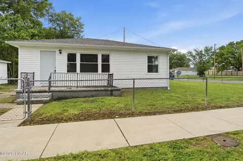 206 N Comingo Avenue Joplin Mo 64801 Ave, Joplin, MO 64801