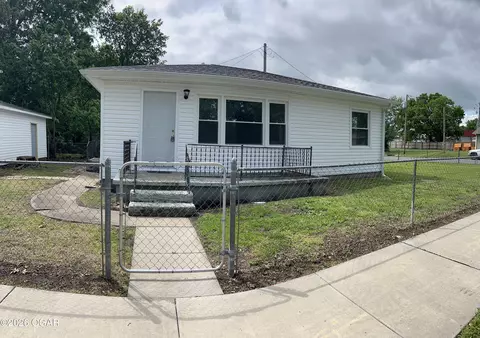 206 N Comingo Avenue Joplin Mo 64801 Ave, Joplin, MO 64801