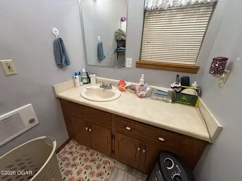 Bath - 336 Wills Lane Seneca Mo 64865 Ln, Seneca, MO 64865 photo 7 of 7