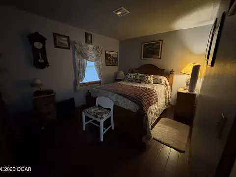 Bedroom - 336 Wills Lane Seneca Mo 64865 Ln, Seneca, MO 64865 photo 3 of 3