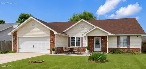 1910 Sylvan Avenue Neosho Mo 64850 Ave, Neosho, MO 64850