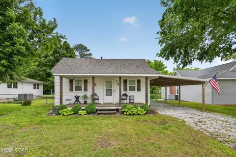303 Ballard Street Carl Junction Mo 64834 St, Carl Junction, MO 64834