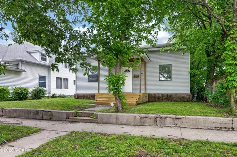 2003 Bird Avenue Joplin Mo 64804 Ave, Joplin, MO 64804