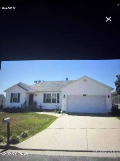 4324 W 26th Place Joplin Mo 64804 Pl, Joplin, MO 64804