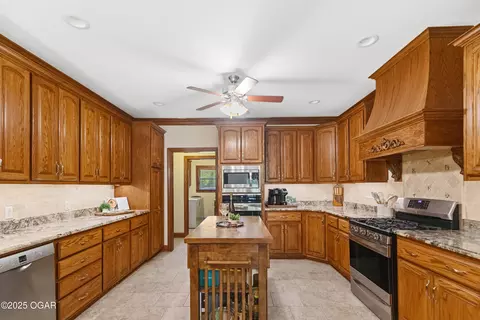 Kitchen - 25949 Paper Loop Joplin Mo 64801, Joplin, MO 64801 photo 2 of 6