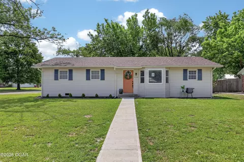 2102 W 12th Street Joplin Mo 64801 St, Joplin, MO 64801