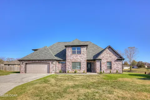 2420 Natalie Court Joplin Mo 64801 Ct, Joplin, MO 64801