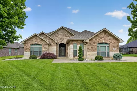 1734 Kent Drive Webb City Mo 64870 Dr, Webb City, MO 64870