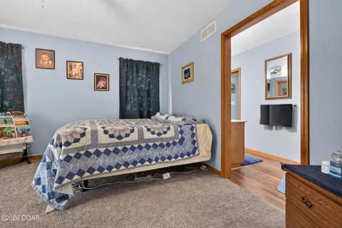 Bedroom - 13830 E Musket Road Nevada Mo 64772 Rd, Nevada, MO 64772 photo 7 of 10