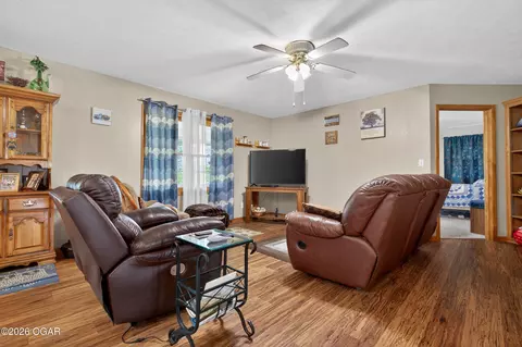 Living - 13830 E Musket Road Nevada Mo 64772 Rd, Nevada, MO 64772 photo 3 of 4