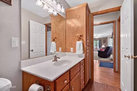 Bath - 13830 E Musket Road Nevada Mo 64772 Rd, Nevada, MO 64772 photo 2 of 6
